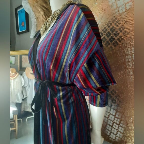Zara Velvet Striped Multicolor Kimono Style Wrap Dress/robe - Picture 5 of 16